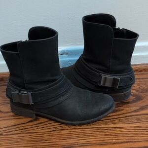 Crown Vintage Black Ankle Booties
